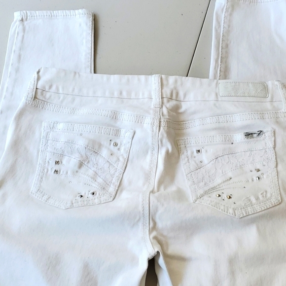 7SEVEN JEANS,SKINNY,EMBELLISHED BACK POCKETS, SMALL ZIPPERED POCKET TAPERED LEG - Picture 5 of 16